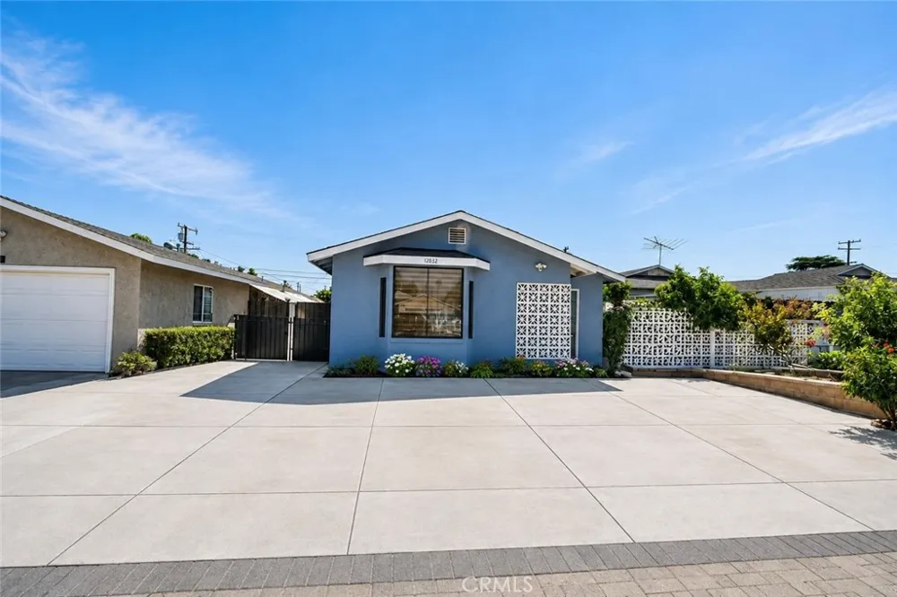 12832 Sycamore Street Garden Grove, CA 92841