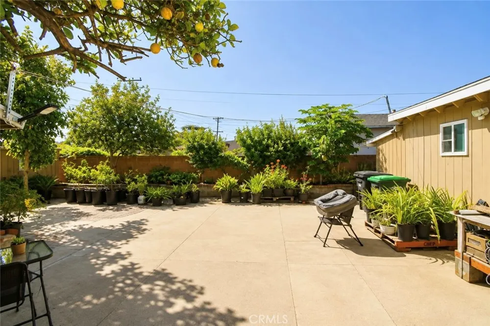 12832 Sycamore Street Garden Grove, CA 92841