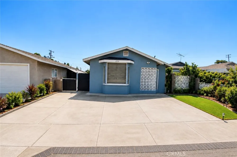 12832 Sycamore Street Garden Grove, CA 92841