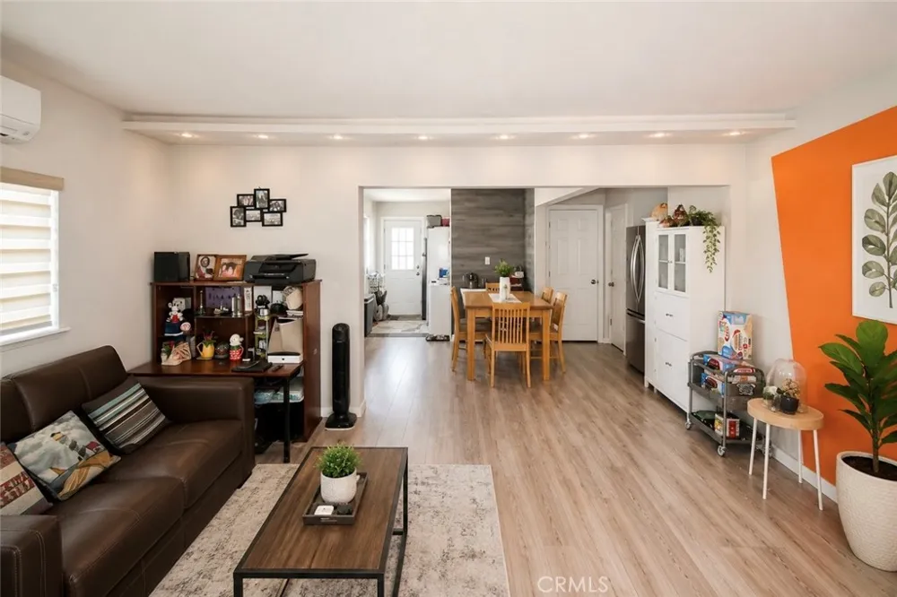 12832 Sycamore Street Garden Grove, CA 92841