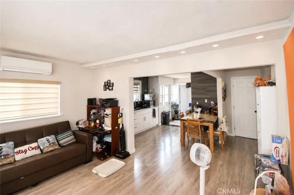 12832 Sycamore Street Garden Grove, CA 92841