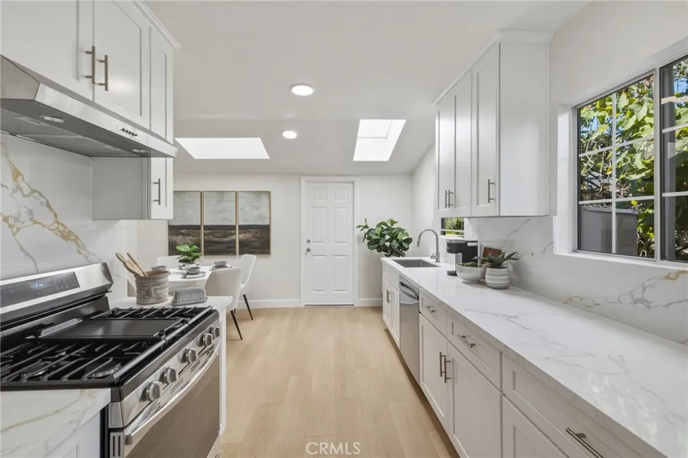 4043 W 176th Torrance, CA 90504