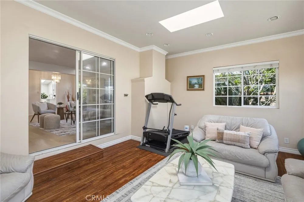 4043 W 176th Torrance, CA 90504
