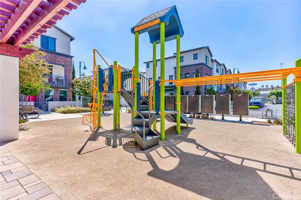 6996 Cottonwood Lane Buena Park, CA 90621