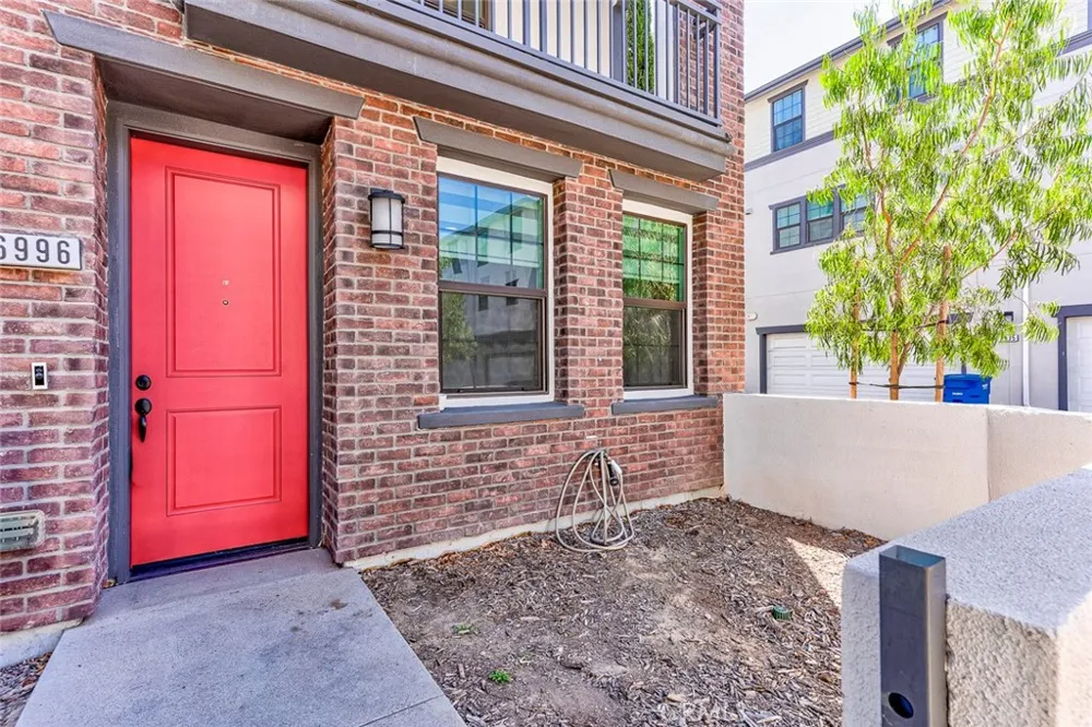 6996 Cottonwood Lane Buena Park, CA 90621