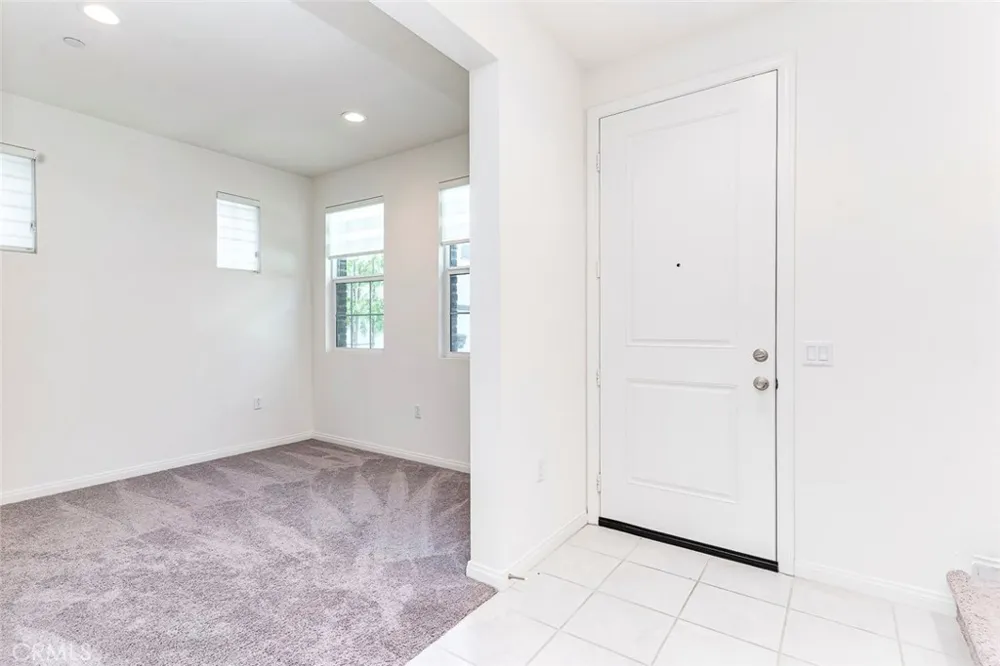 6996 Cottonwood Lane Buena Park, CA 90621