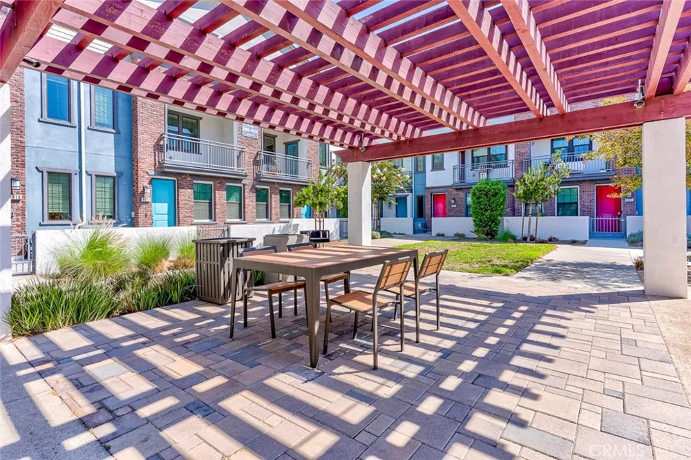6996 Cottonwood Lane Buena Park, CA 90621