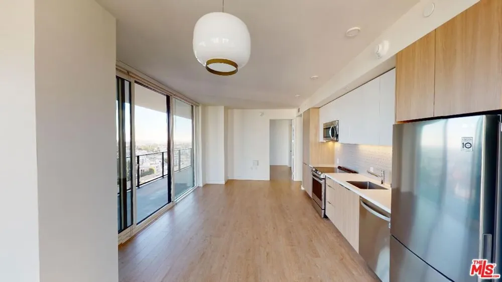 11750 Wilshire Boulevard #1912 Los Angeles, CA 90025