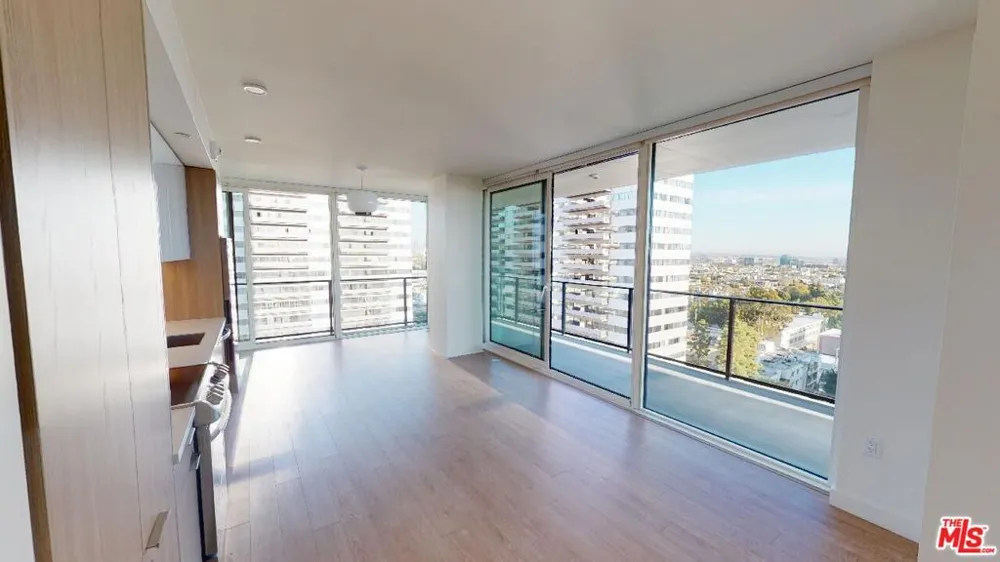 11750 Wilshire Boulevard #1912 Los Angeles, CA 90025