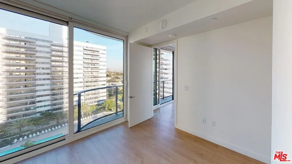 11750 Wilshire Boulevard #1912 Los Angeles, CA 90025