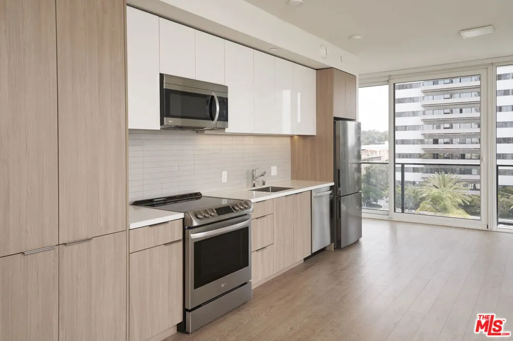 11750 Wilshire Boulevard #1912 Los Angeles, CA 90025
