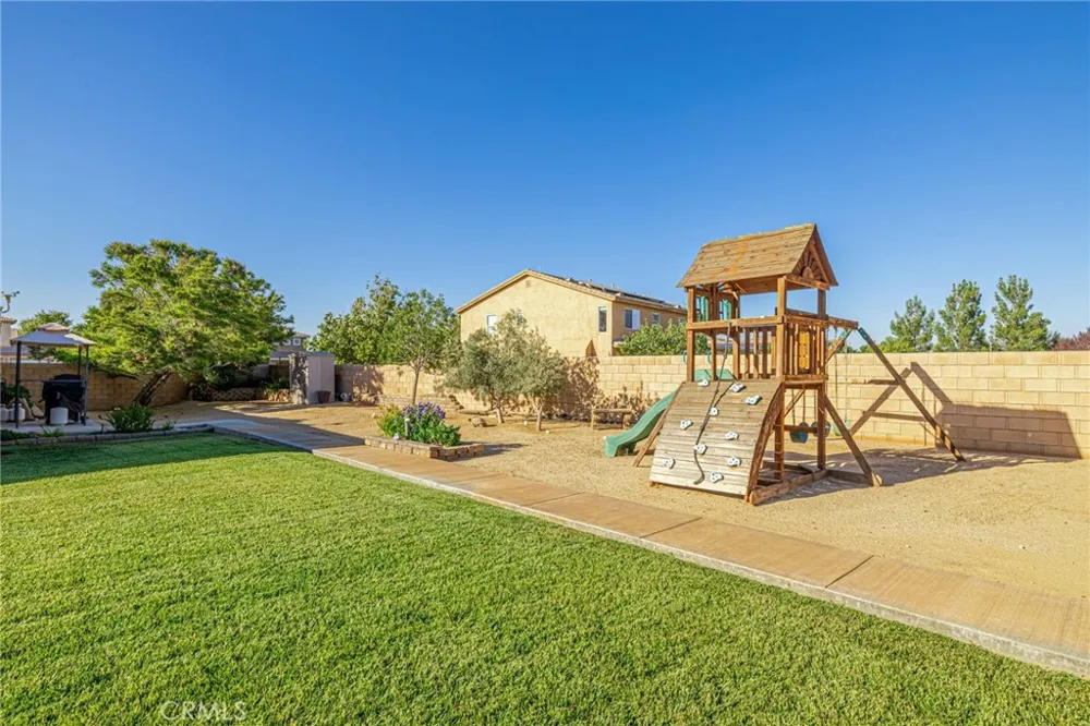 1734 Granville Lancaster, CA 93535