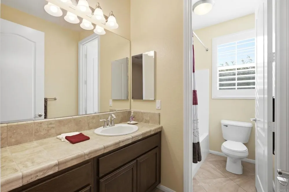 1162 Sagewood Drive Oceanside, CA 92056