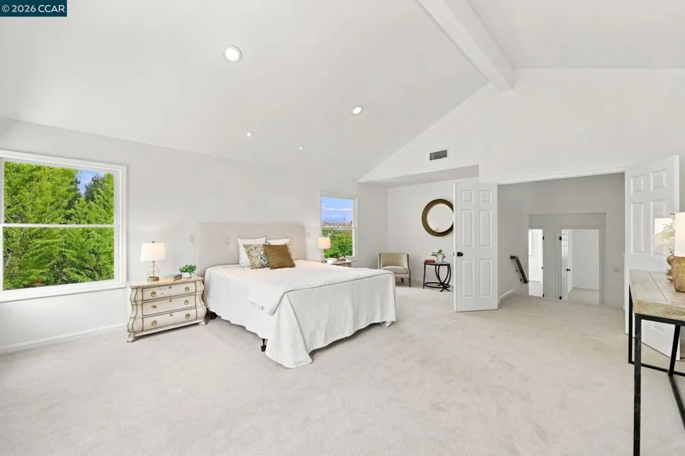 11334 Village View Ct Dublin, CA 94568