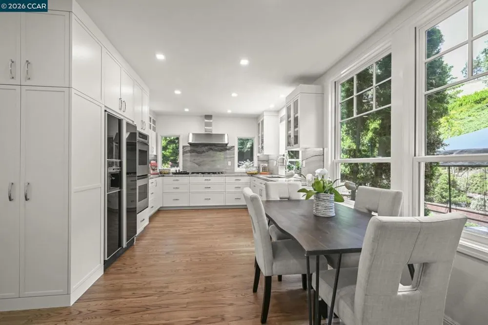 11334 Village View Ct Dublin, CA 94568