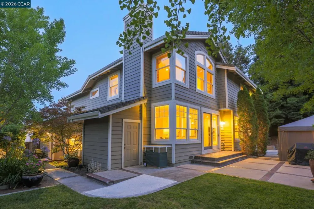 11334 Village View Ct Dublin, CA 94568