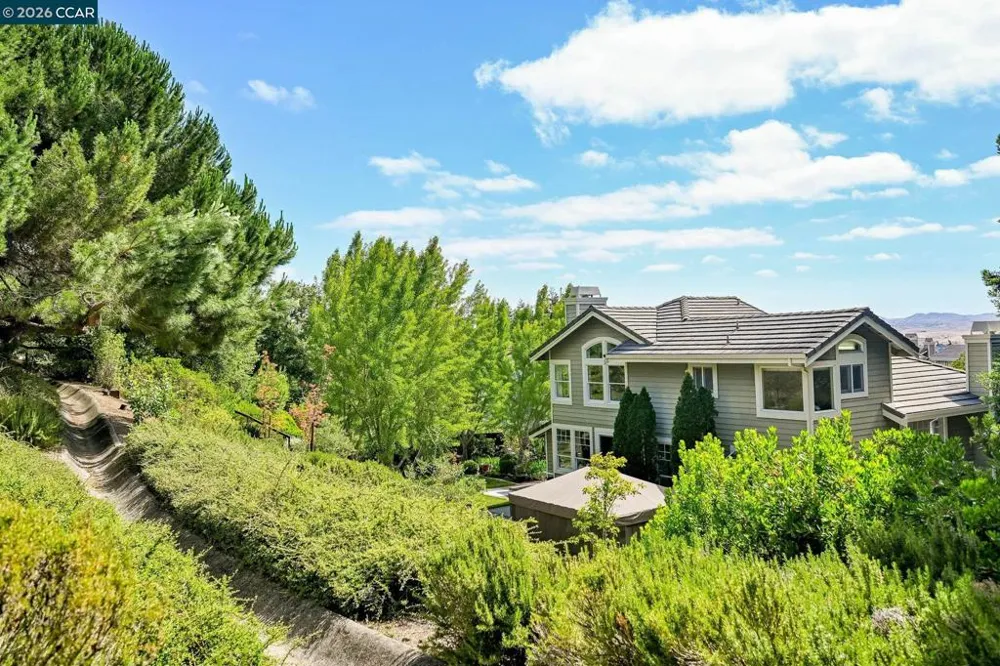 11334 Village View Ct Dublin, CA 94568