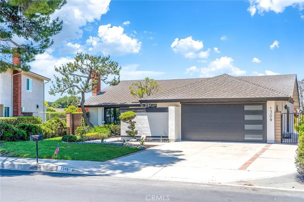 1309 Deeplawn Drive Diamond Bar, CA 91765