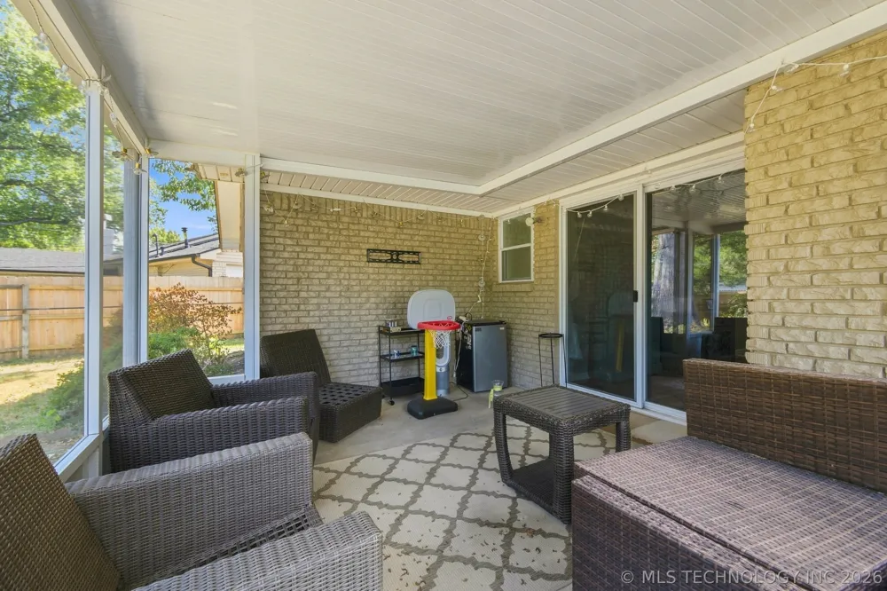 6619 E 57th Street Tulsa, OK 74145