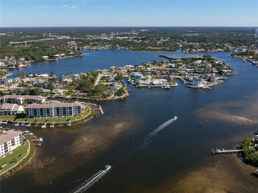 5027 WATERSIDE DRIVE Port Richey, FL 34668