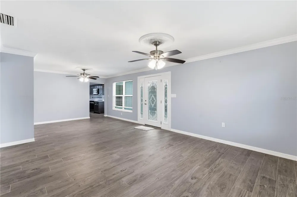 5027 WATERSIDE DRIVE Port Richey, FL 34668