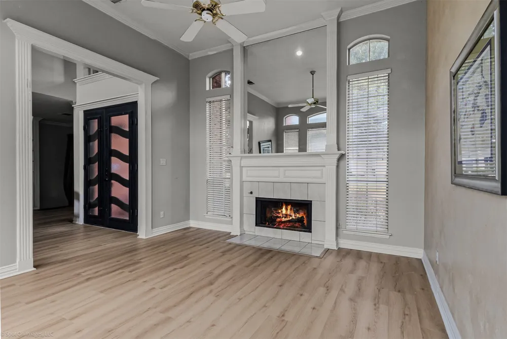 3844 Walden Way Dallas, TX 75287