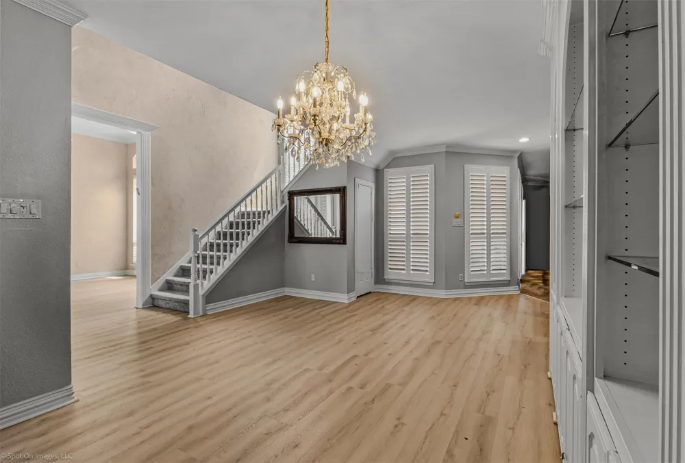 3844 Walden Way Dallas, TX 75287