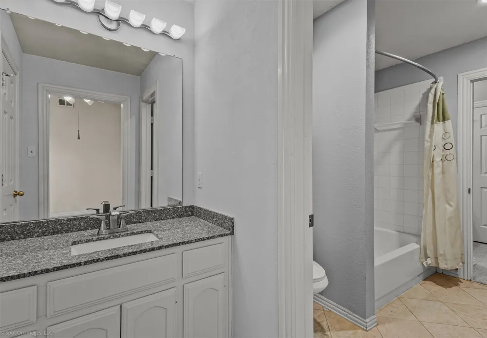 3844 Walden Way Dallas, TX 75287