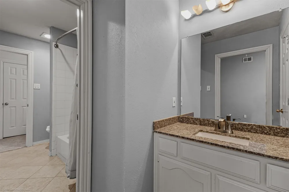 3844 Walden Way Dallas, TX 75287
