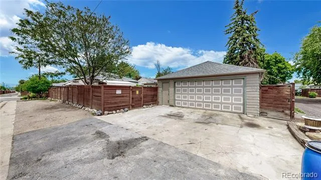 3290 S Elati Street Englewood, CO 80110