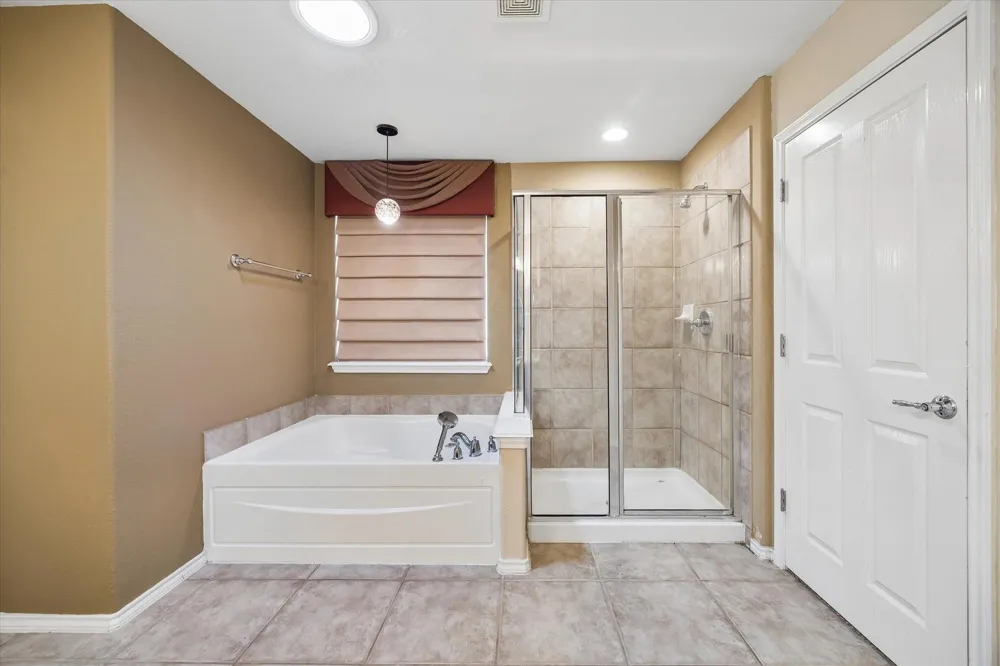 518 Honeysuckle Vine Drive Rosenberg, TX 77469