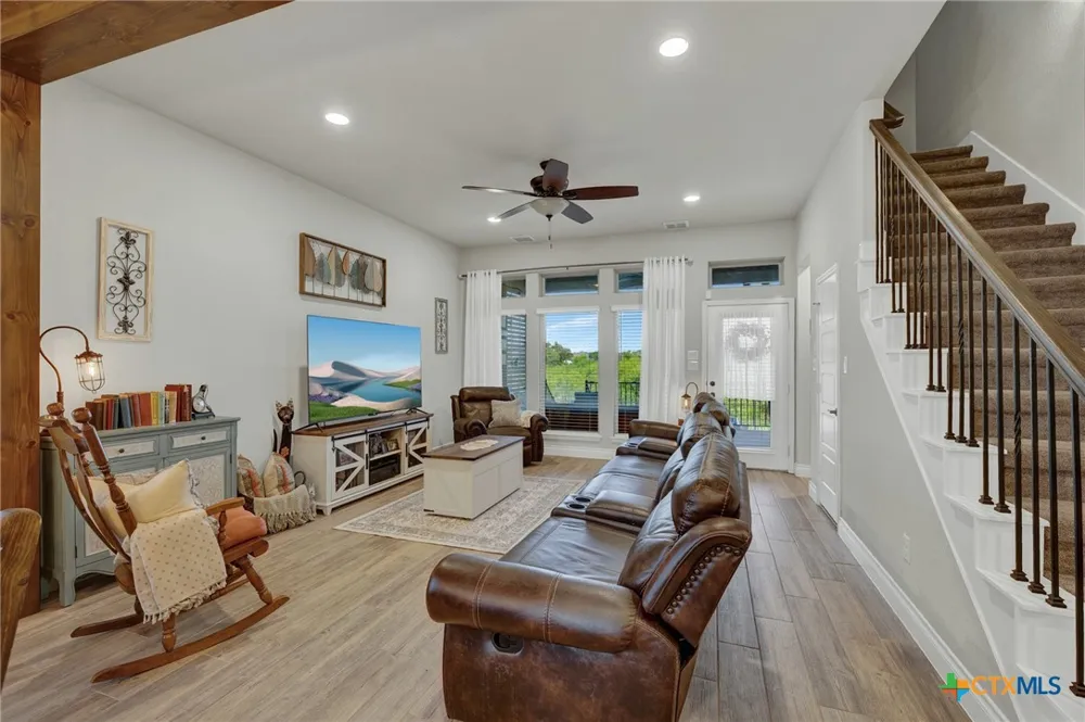 3117 Nister New Braunfels, TX 78130