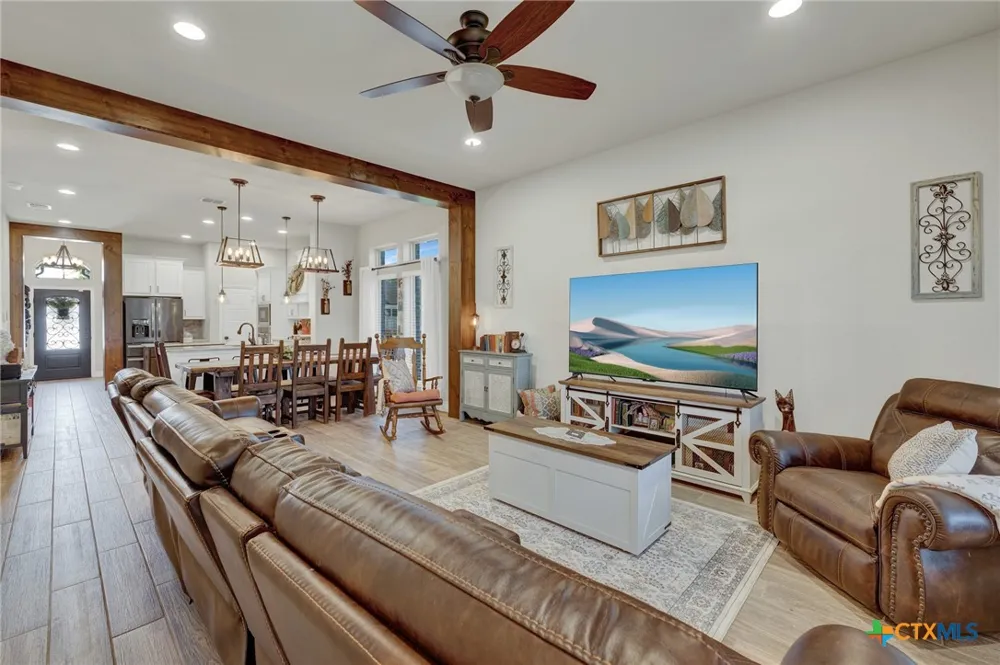3117 Nister New Braunfels, TX 78130