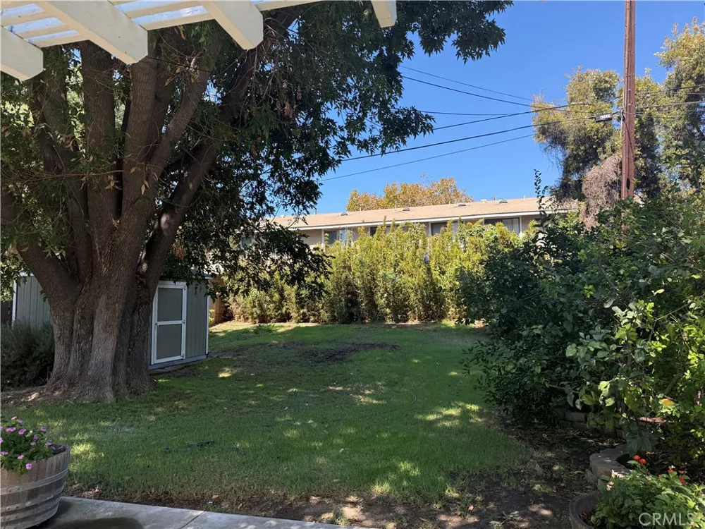 1933 W Jacaranda Place Fullerton, CA 92833