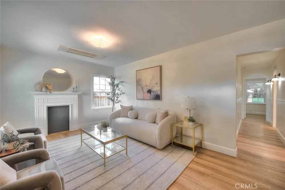 1933 W Jacaranda Place Fullerton, CA 92833