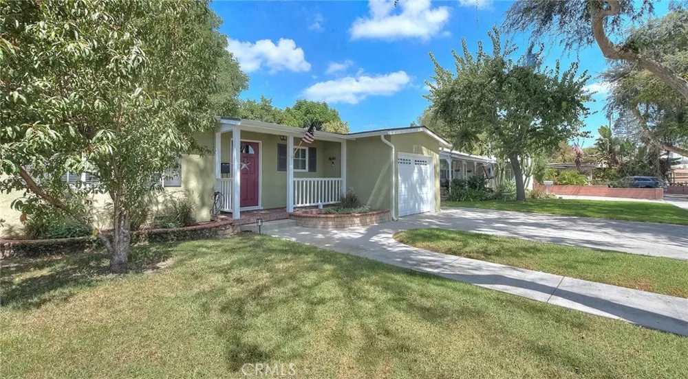 1933 W Jacaranda Place Fullerton, CA 92833