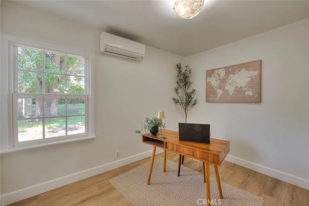 1933 W Jacaranda Place Fullerton, CA 92833