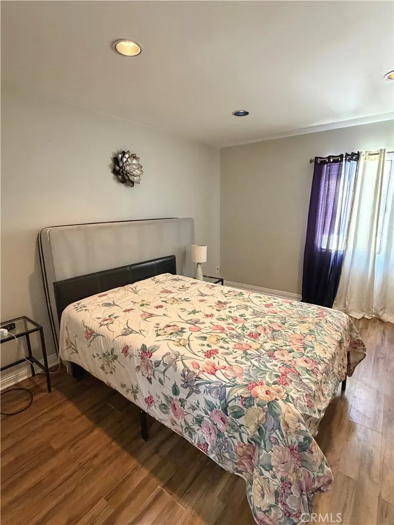 5460 White Oak Avenue #G113 Encino, CA 91316