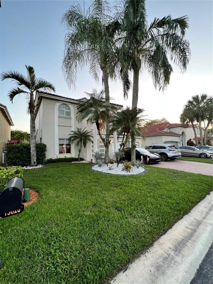 15628 SW 16th St #0 Pembroke Pines, FL 33027
