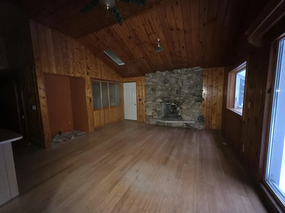 12506 E Shore Drive Millersburg, MI 49759