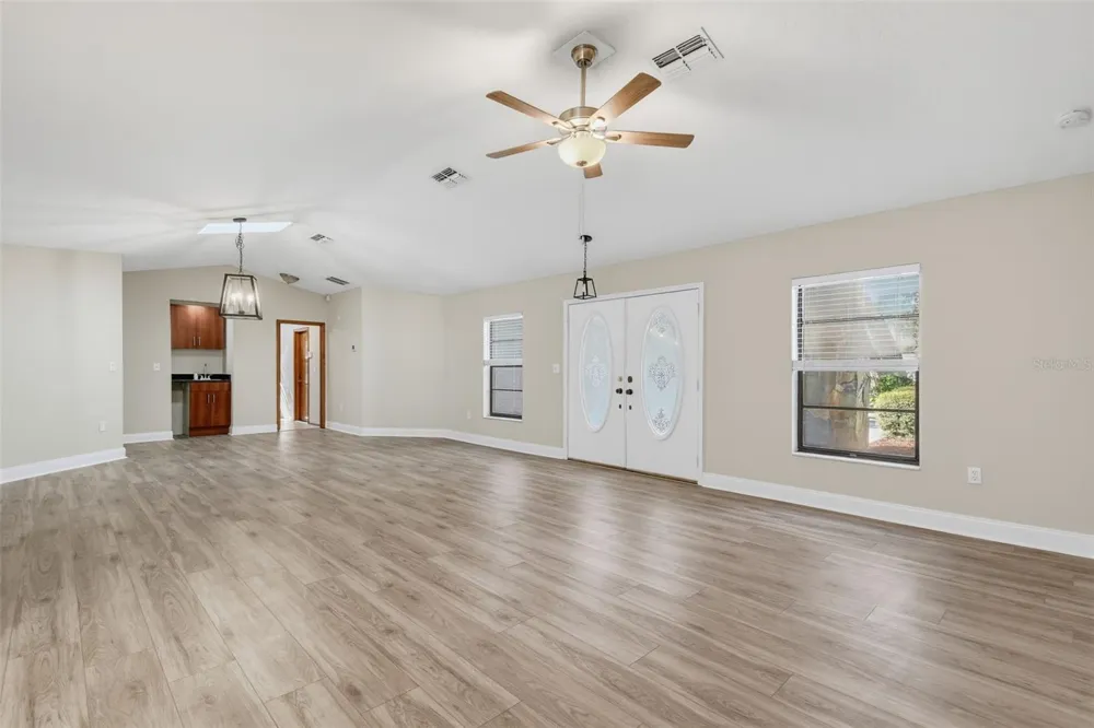 7256 ROYAL OAK DRIVE Spring Hill, FL 34607