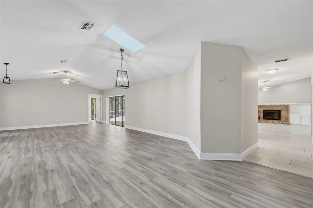 7256 ROYAL OAK DRIVE Spring Hill, FL 34607
