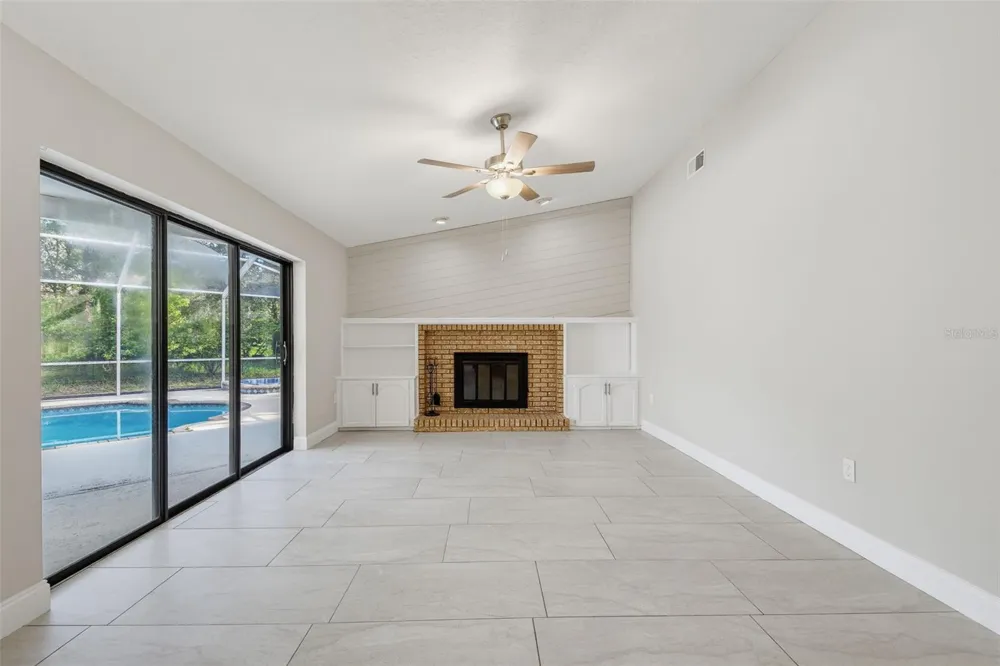7256 ROYAL OAK DRIVE Spring Hill, FL 34607