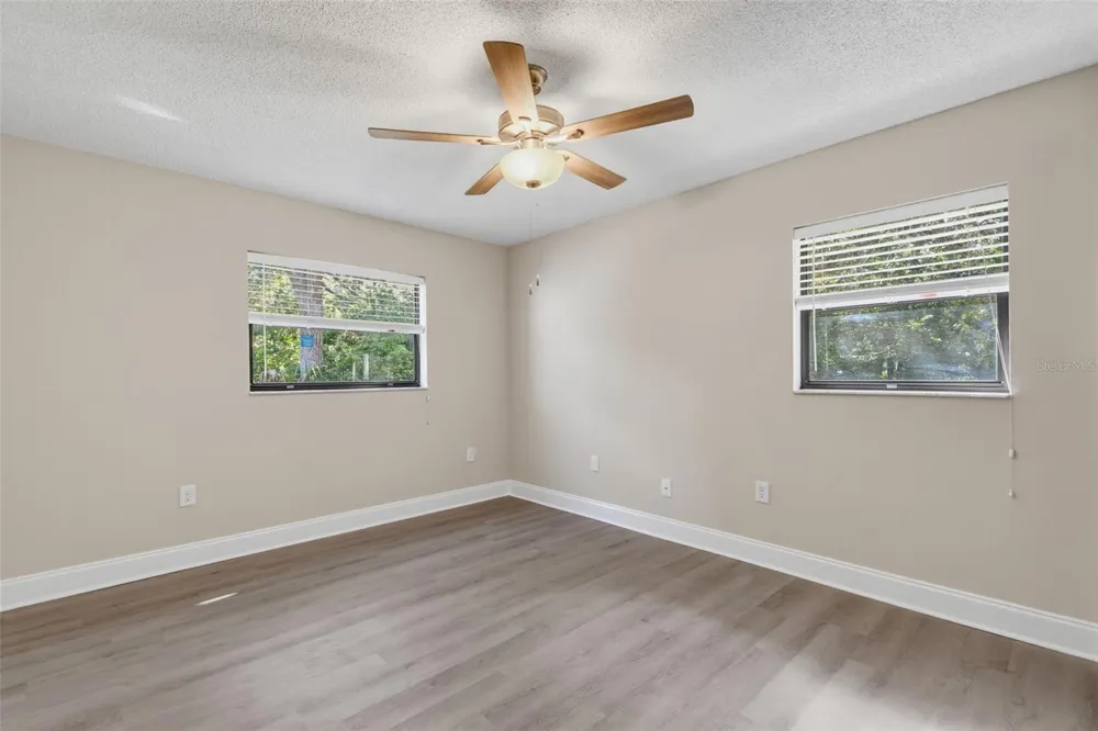 7256 ROYAL OAK DRIVE Spring Hill, FL 34607