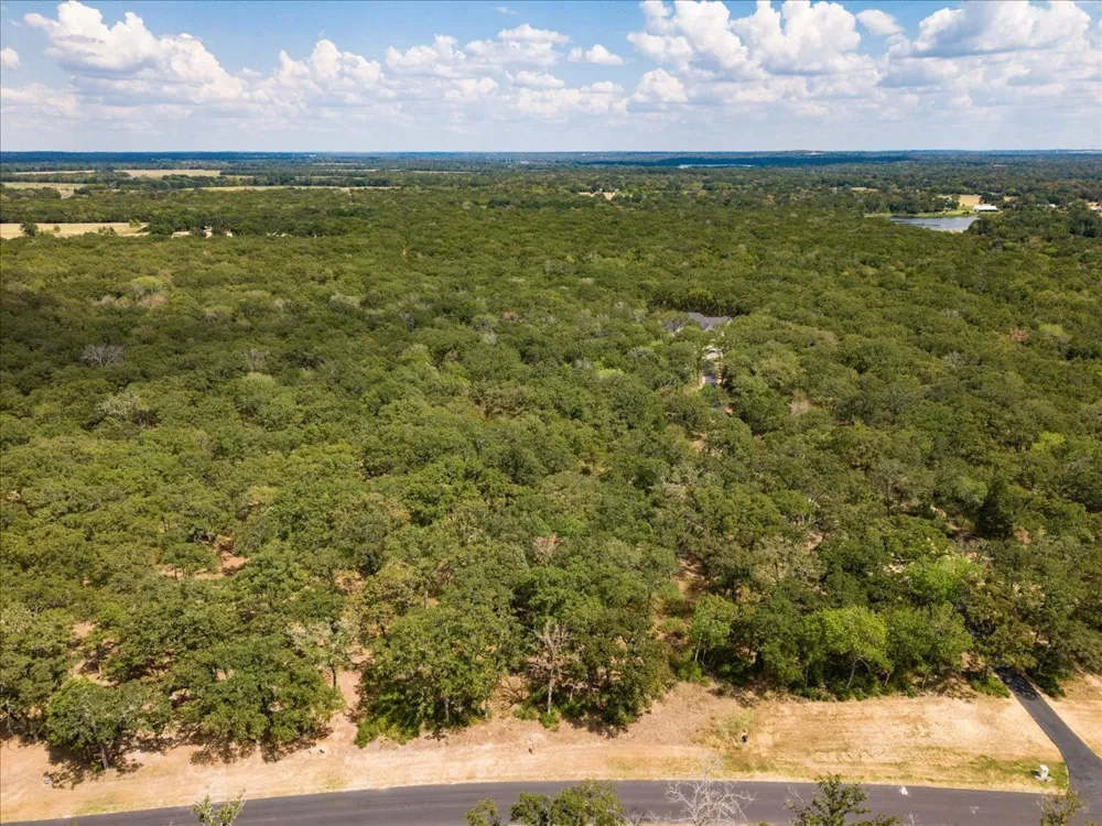 6970 Lakeshore Way Caney City, TX 75124