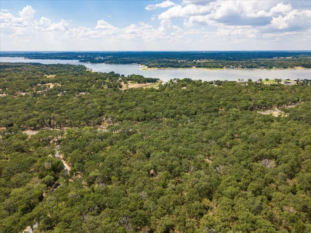 6970 Lakeshore Way Caney City, TX 75124