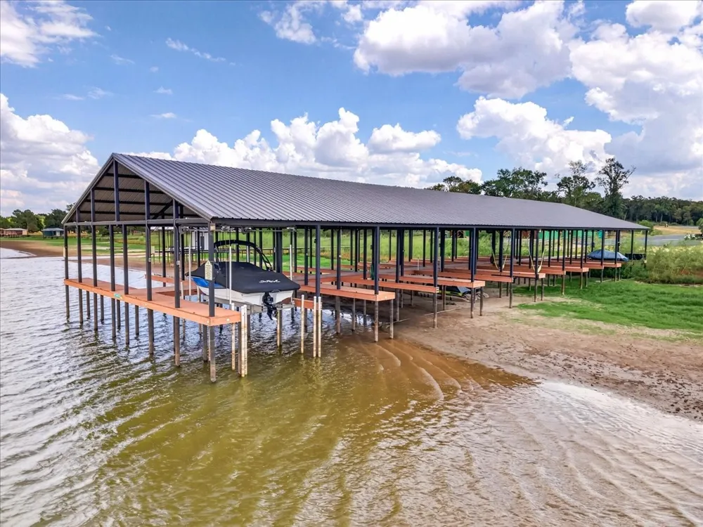 6970 Lakeshore Way Caney City, TX 75124