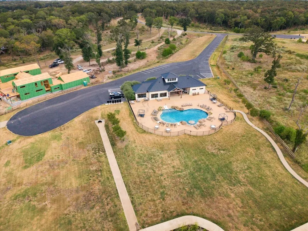 6970 Lakeshore Way Caney City, TX 75124