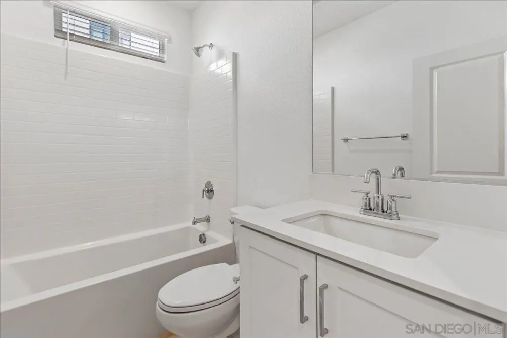 2052 Vela Ln San Diego, CA 92154