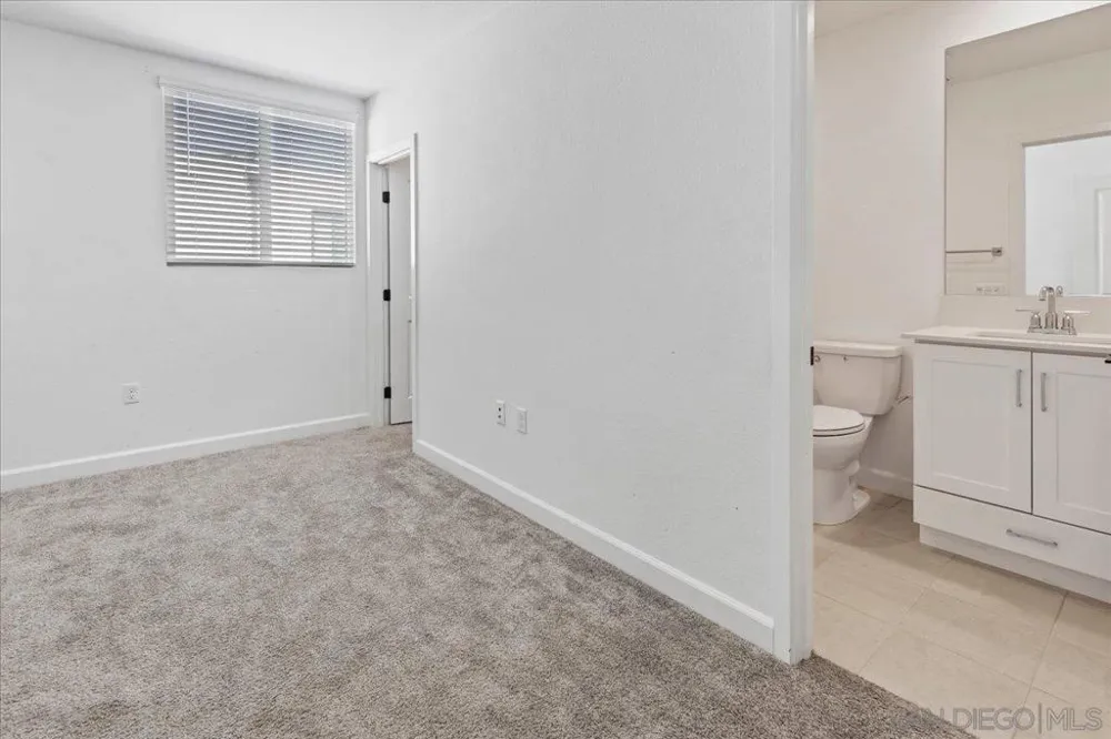 2052 Vela Ln San Diego, CA 92154